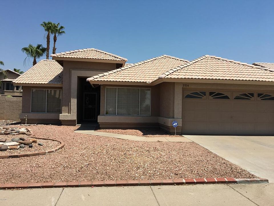1st image of 2934 E Verbena Dr