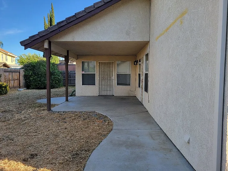 1812 College Greens Dr — Photo 19