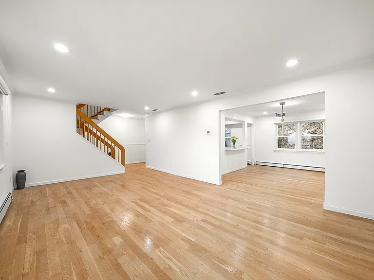 31 Hooks Ln — Photo 12