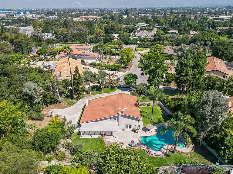 2700 Allman Pl — Photo 41