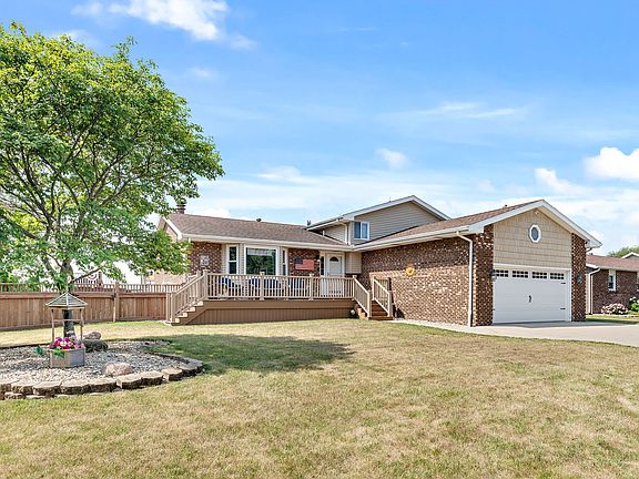 2nd image of 2094 W Garden Dr