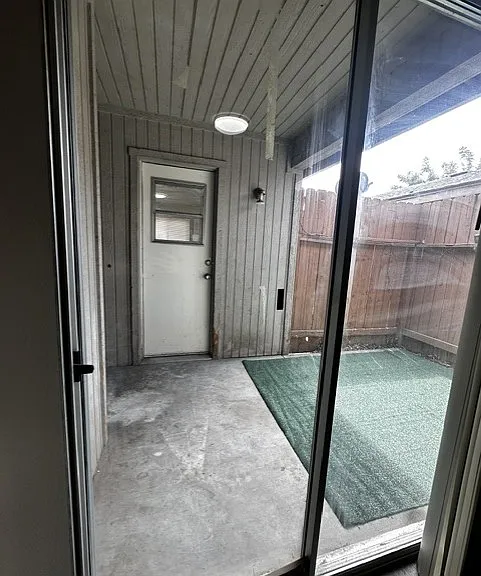 3235 W Clinton Ave #101 — Photo 14