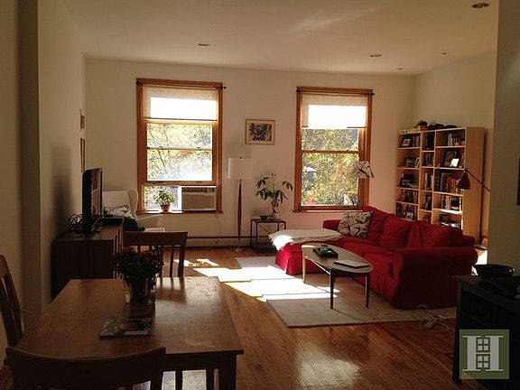 2nd image of 315 W 76th St APT 3