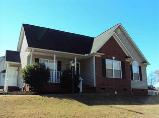 716 Cotton Branch Dr, Boiling Springs, SC 29316