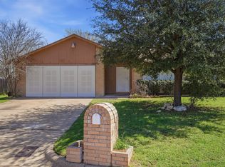 3950 Cypress Wood Ct, Fort Worth, TX 76133