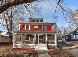 916 Vine Ave, Oshkosh, WI 54901