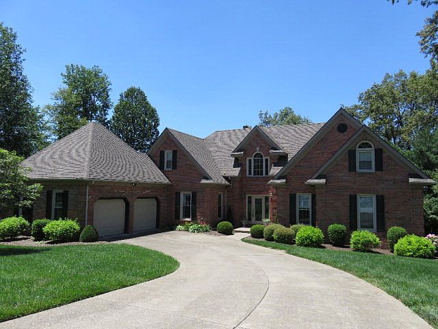 1st image of 4425 Hillcrest Oaks