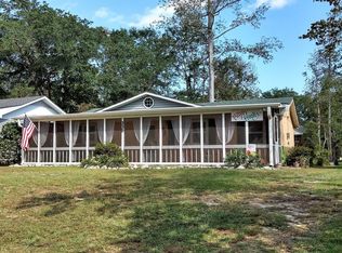 330 NE 56th St, Oak Island, NC 28465