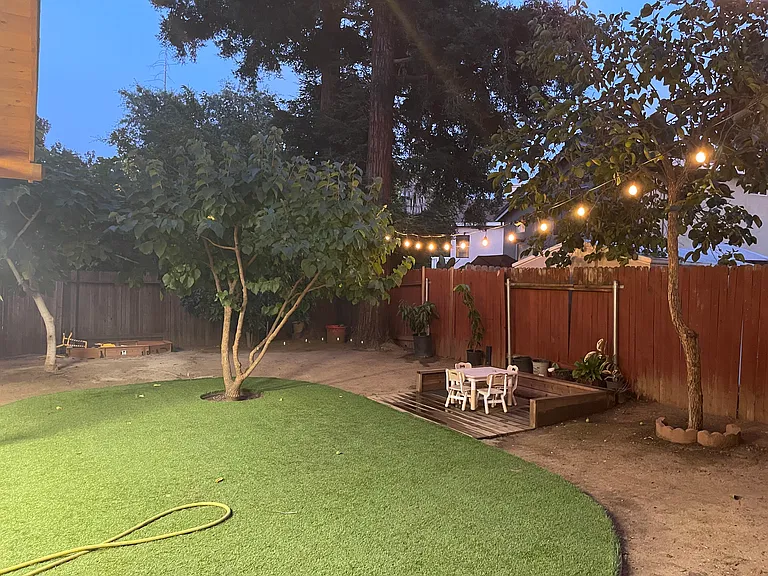9425 Village Tree Dr — Photo 60
