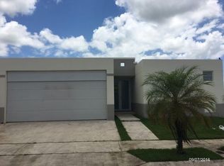 113 Calle Pomarosa, Las Piedras, PR 00771