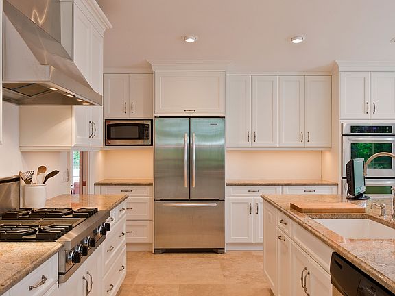 2nd image of 1801 Ocean Dr
