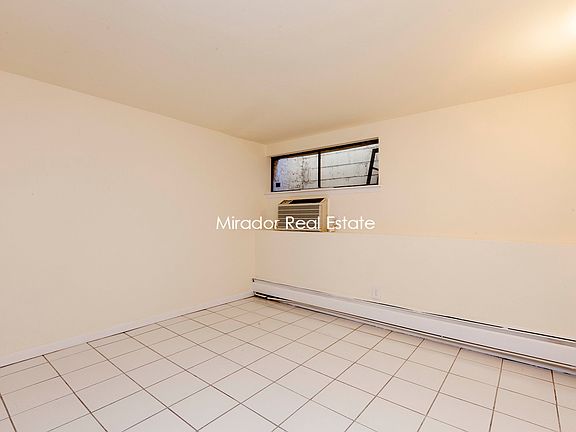 4th image of 85 E 10th St APT K