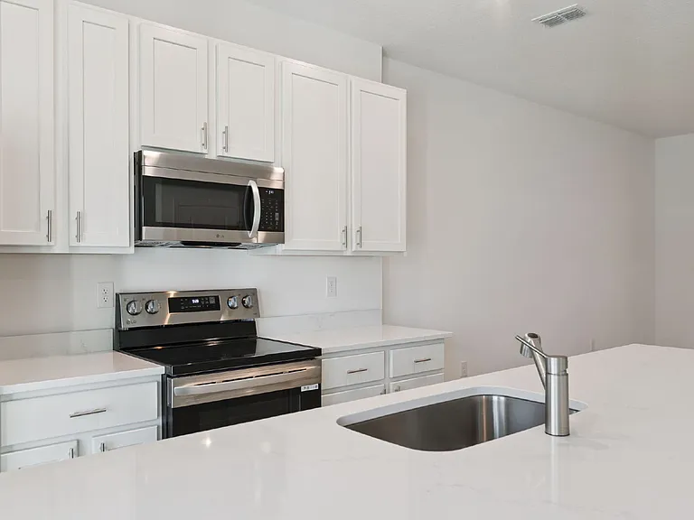 1108 Cypress Elm Dr — Photo 4