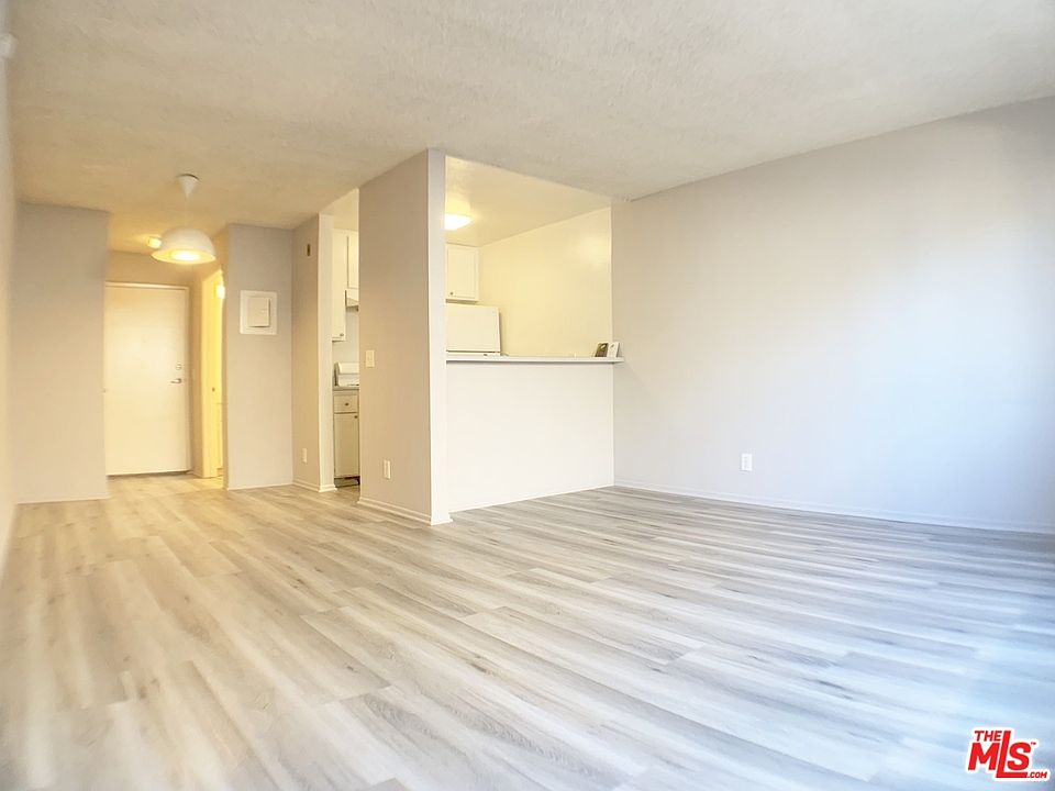 1st image of 12602 Venice Blvd #112A