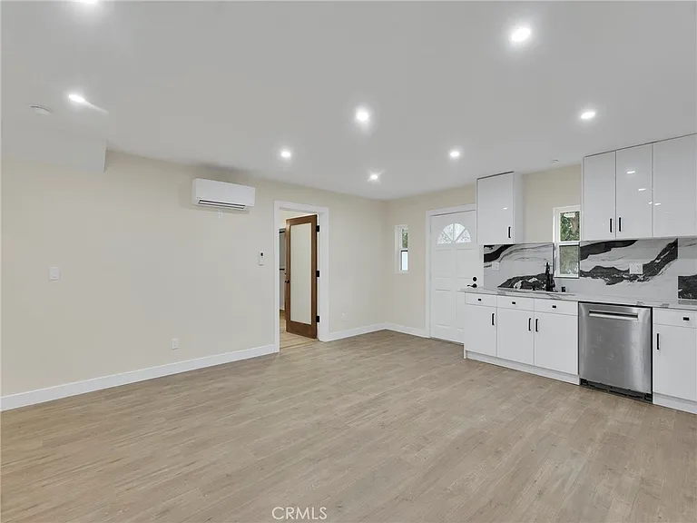 4532 Ensenada Dr — Photo 10