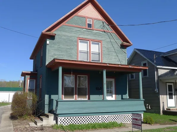 34 William St, Malone, NY 12953