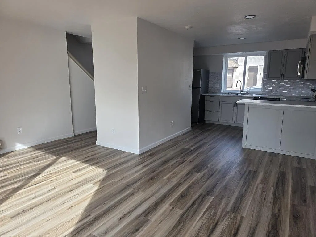 47 SW Eastern Ave, apt. 10 — Photo 4