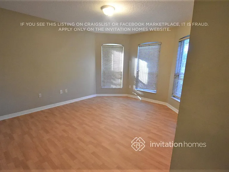 603 Gina Ln — Photo 5