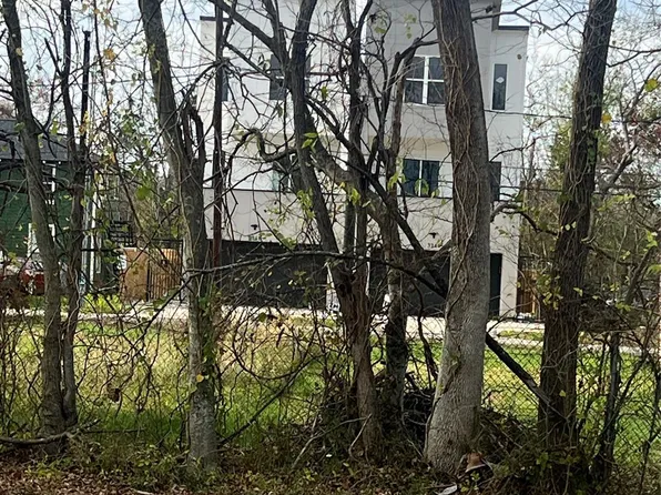 3313 Sauer St, Houston, TX 77004