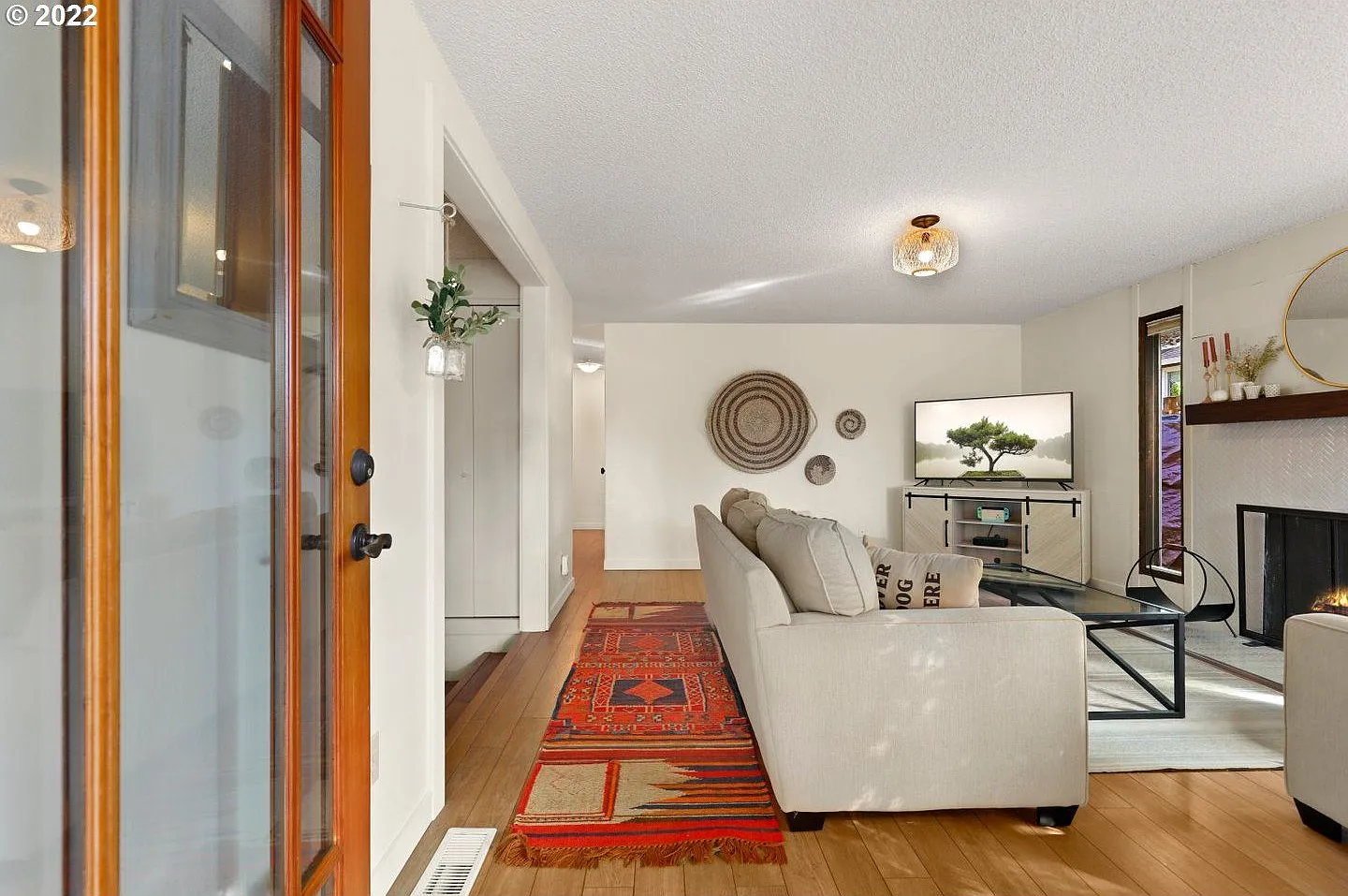 Charming Home Near Multnomah Village In Sw Portland — Photo 2