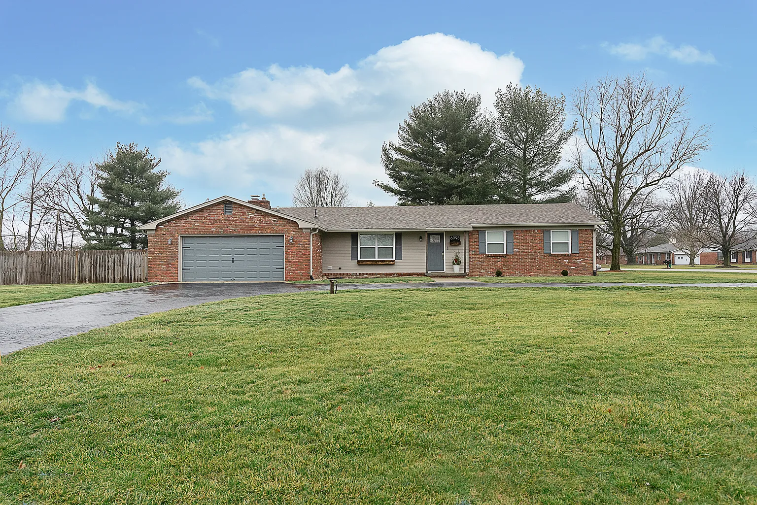 6993 Karyn Dr photo 1