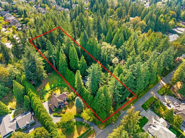 13912 28th Ave, Surrey, BC V4P 1T4
