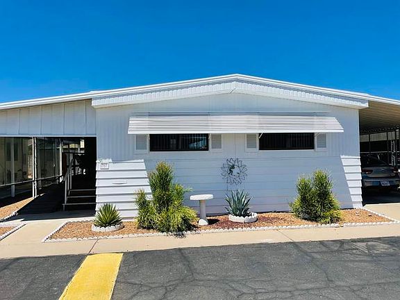 3rd image of 305 S Val Vista Dr #357