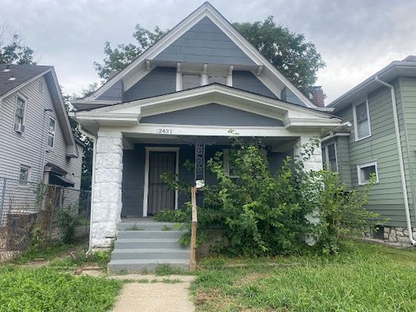 2431 Myrtle Ave