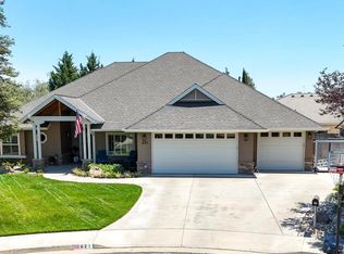 621 Dove Ct, Exeter, CA 93221