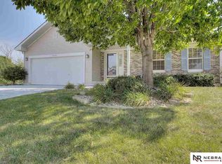 5405 S 157th St, Omaha, NE 68135