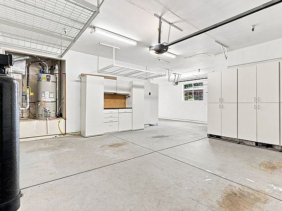 5th image of 1553 Fontonett Pl