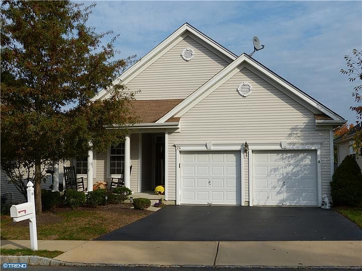1st image of 24 Honeyflower Dr