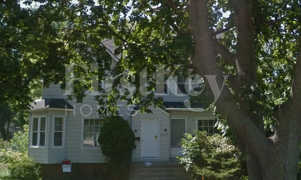 2800 Elisha Ave