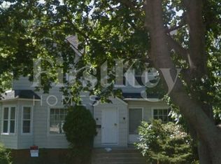 2800 Elisha Ave, Zion, IL 60099