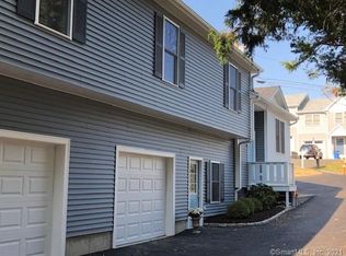 65 Sterling St, Fairfield, CT 06825