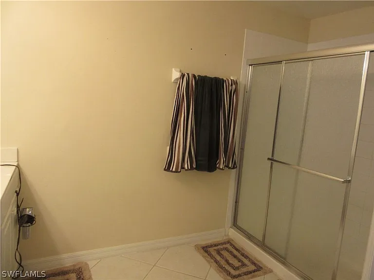 8310 Village Edge Cir #3 — Photo 10