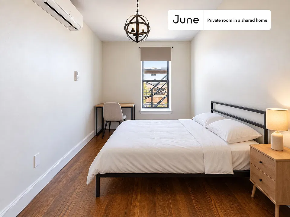 1131 Broadway #D