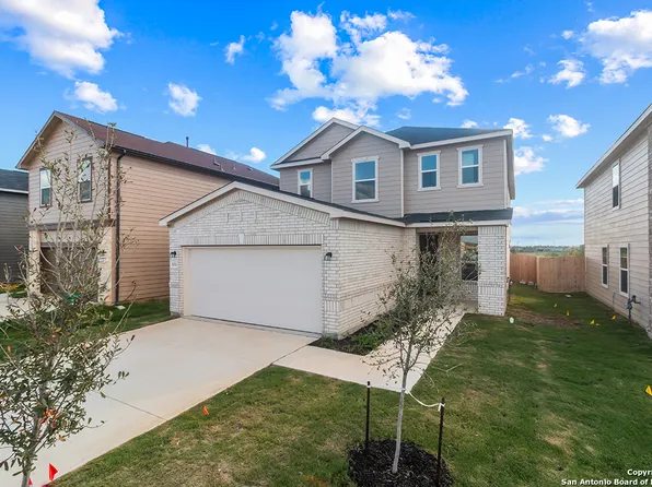 5010 BIG OAK RUN, Elmendorf, TX 78112