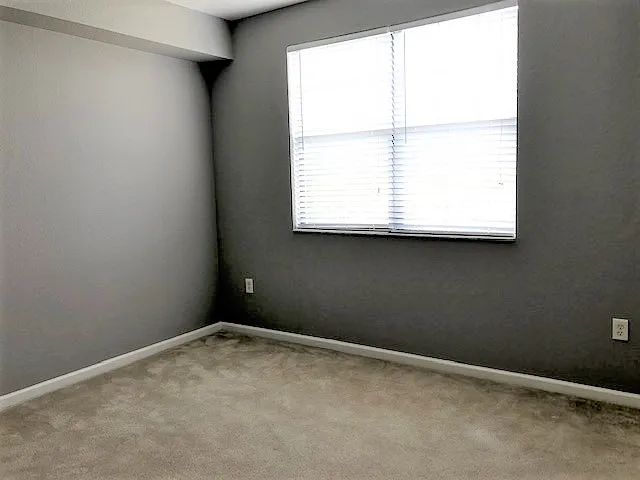 12975 Positano Cir — Photo 8