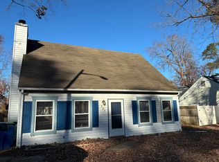 467 Wyn Dr, Newport News, VA 23608