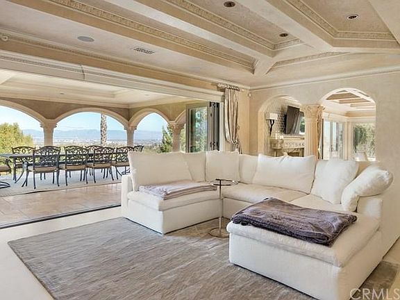 2nd image of 27921 Palos Verdes Dr E