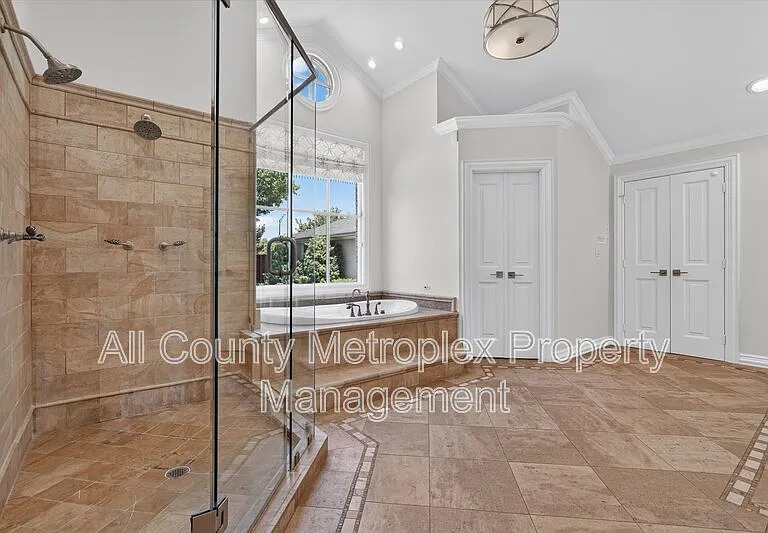 5804 Norway Rd — Photo 13