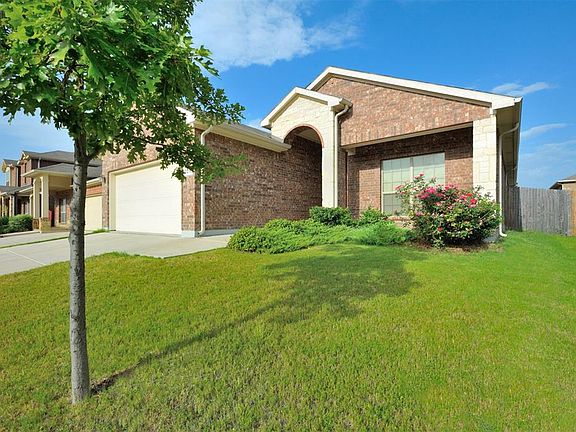 2nd image of 2210 Brandy Dr