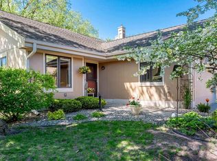 3310 Valley Creek Cir, Middleton, WI 53562