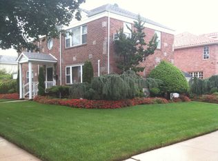 14953 121st St, South Ozone Park, NY 11420
