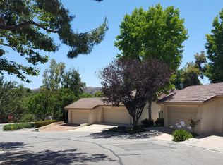 405 Vista Dorado Ln, Oak Park, CA 91377