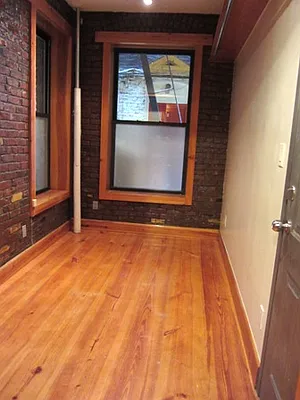 Rented by City Connections Realty | media 10
