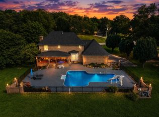 1012 Stirlingshire Dr, Hendersonville, TN 37075
