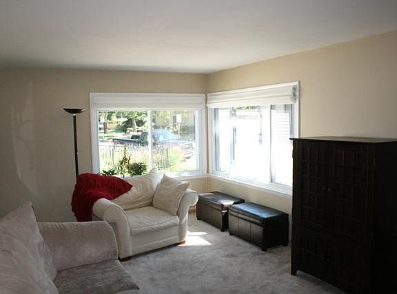 2nd image of 5315 N Marlborough Dr