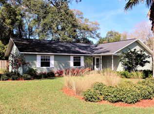 802 NE 46th Ct, Ocala, FL 34470